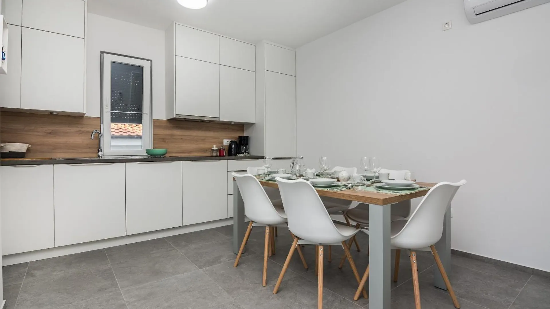 펜션 Apartments Spanic Haus Mit Pool 비르 크로아티아